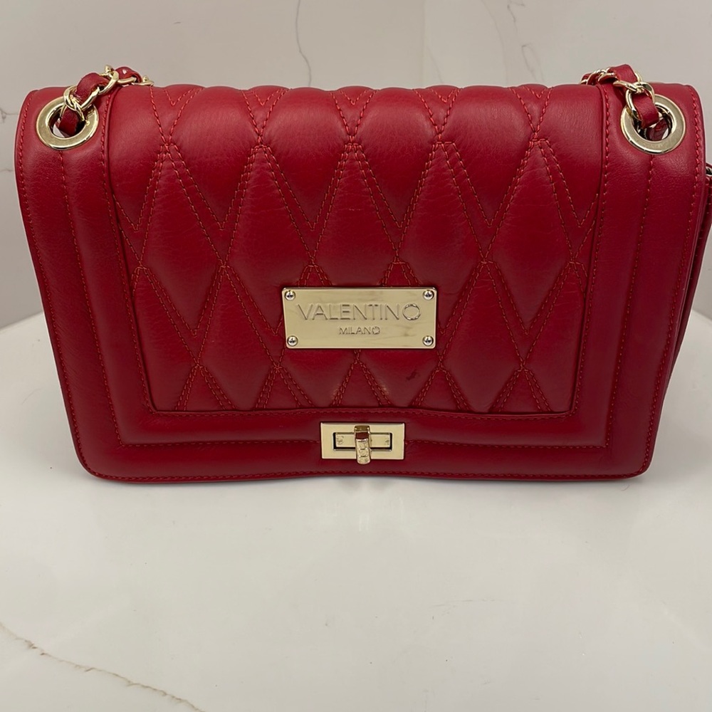 Leather shoulder bag